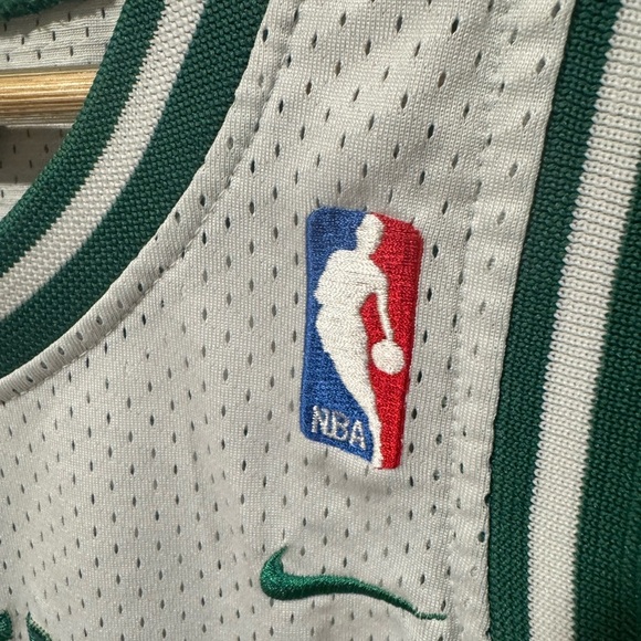 Vtg. Nike Paul Pierce Boston Celtics NBA Basketball Jersey - Picture 6 of 10